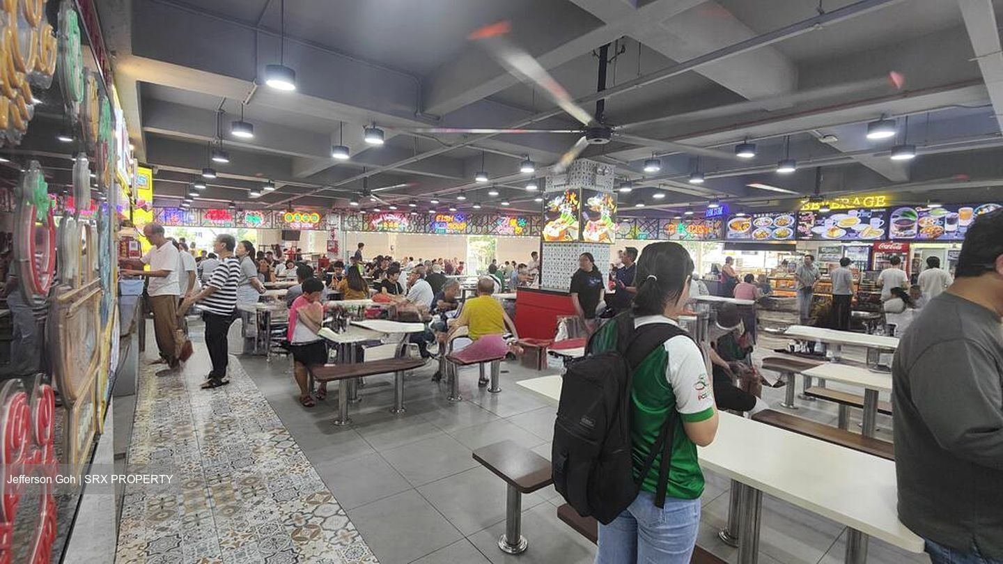 Bedok Reservoir Road (D16), Shop House #524707921